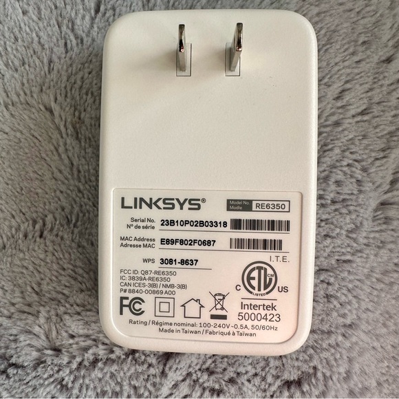 Linksys Boost WiFi Range Extender AC1200‎ up to 1.2Gbps White NIB! - Picture 7 of 7